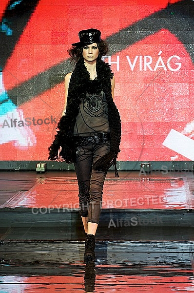 2010-11-24 Budapest fashion Week, Toth Virag